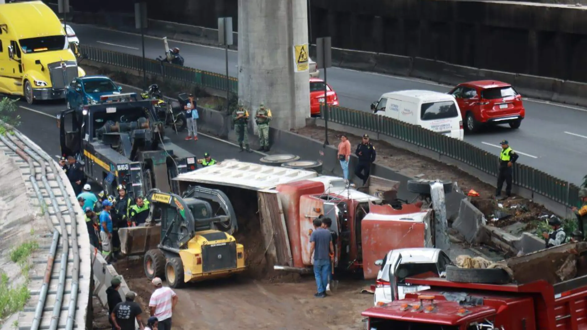 camion periferico LUIS BARRERA